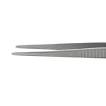 Close up on tips of GIA tweezers, showing rough texture on inside of tweezers and rounded points